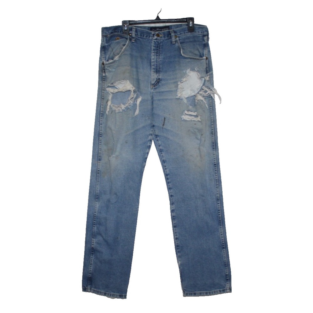 Wrangler George Strait Cowboy Cut Jeans Mens 36x34 Distressed Light Wash Denim